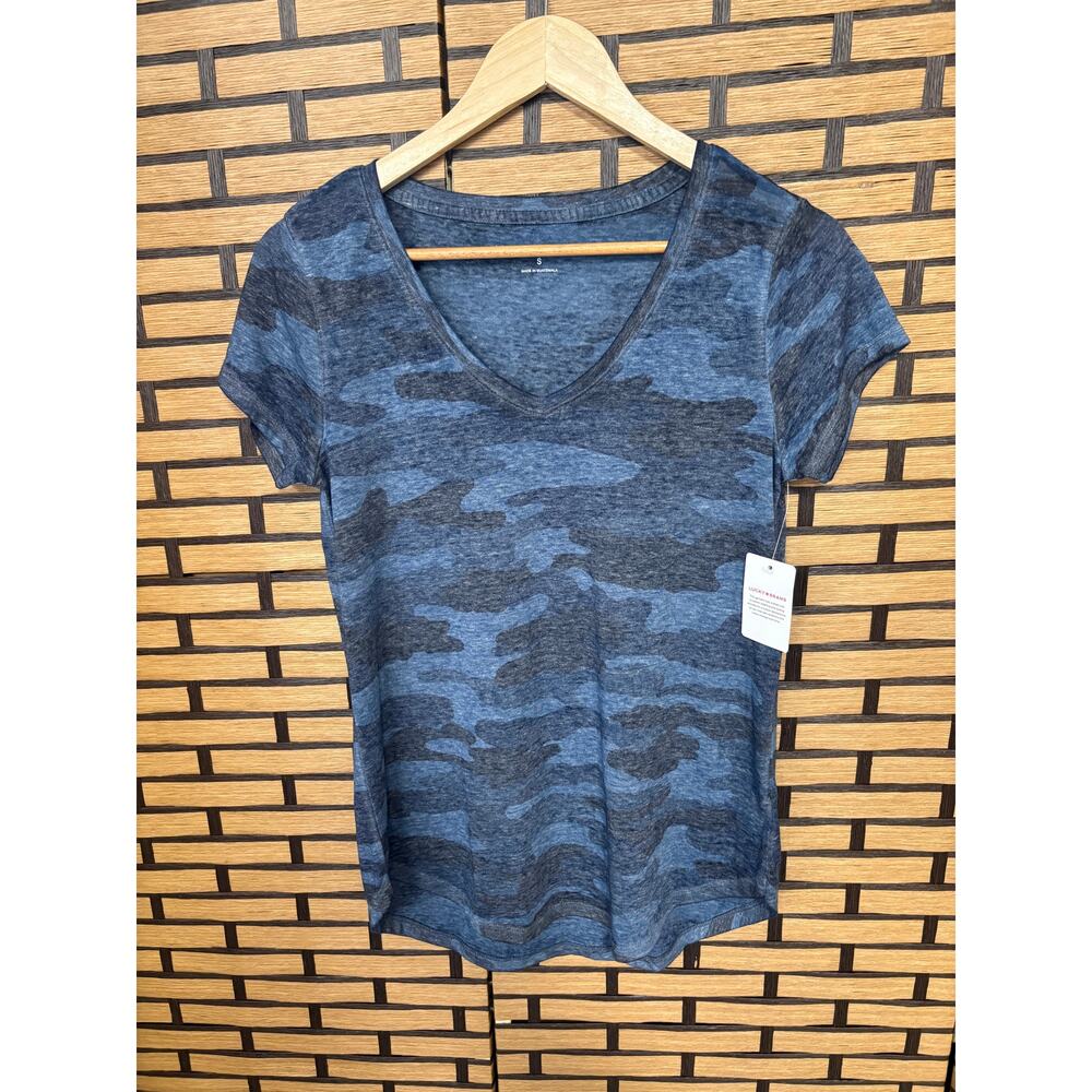 Lucky Brand Blue Camo‎ Burnout V Neck Tee Size Small
